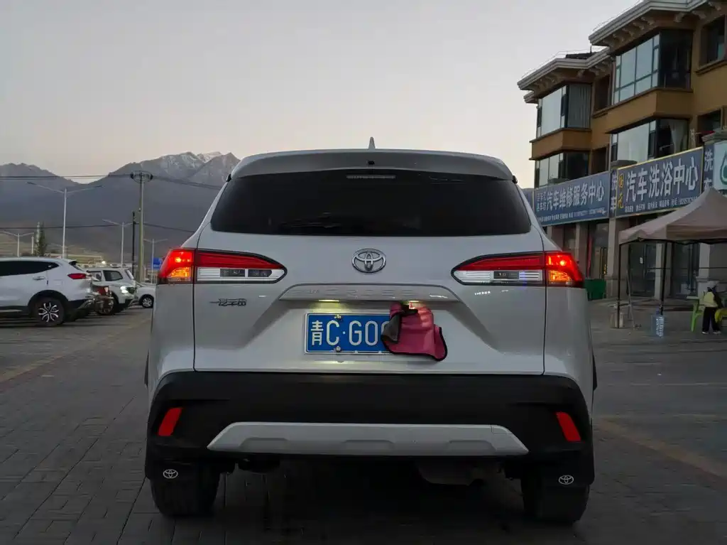 Toyota Corolla Cross — миниатюра 6