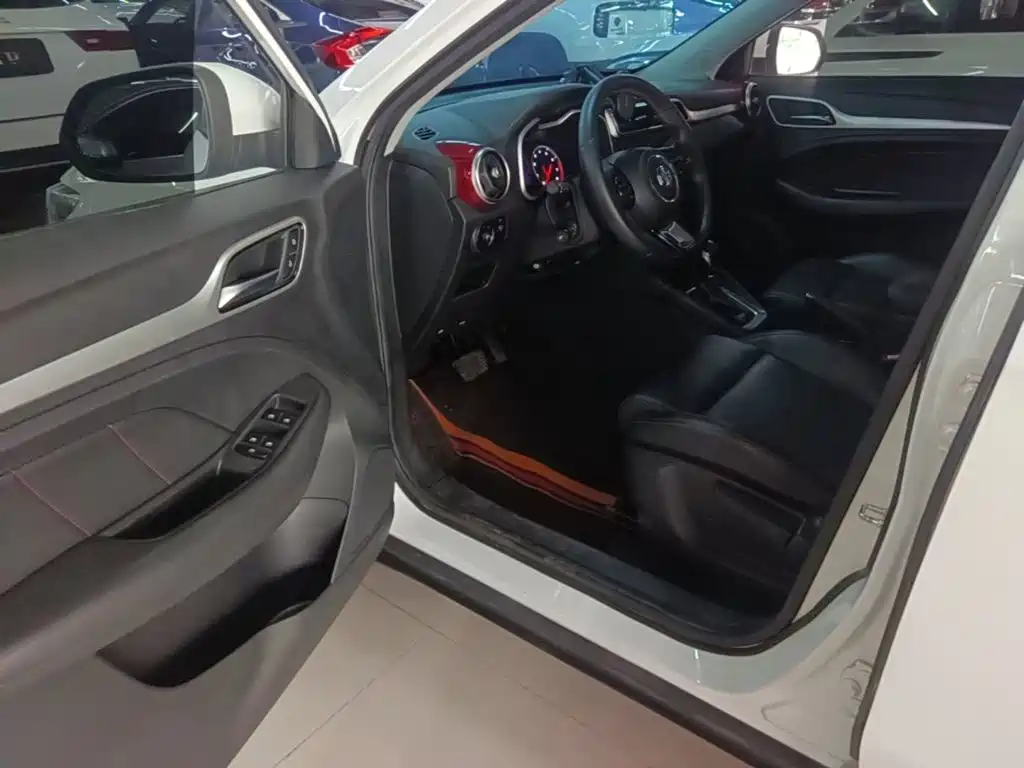 MG ZS — миниатюра 16