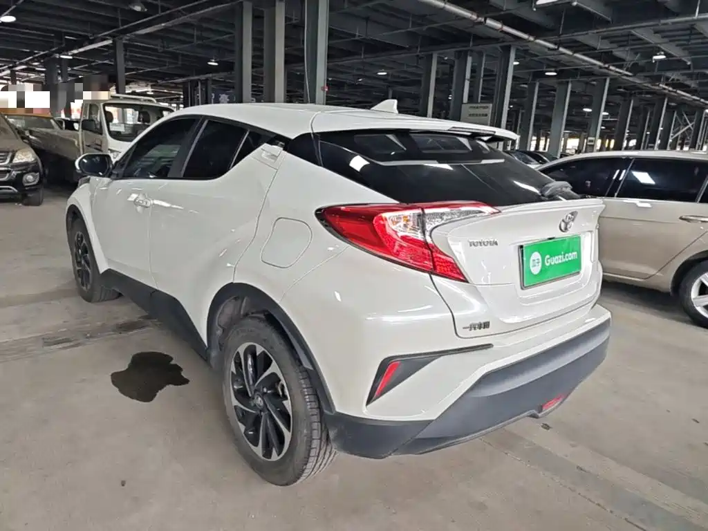 Toyota IZOA — миниатюра 5