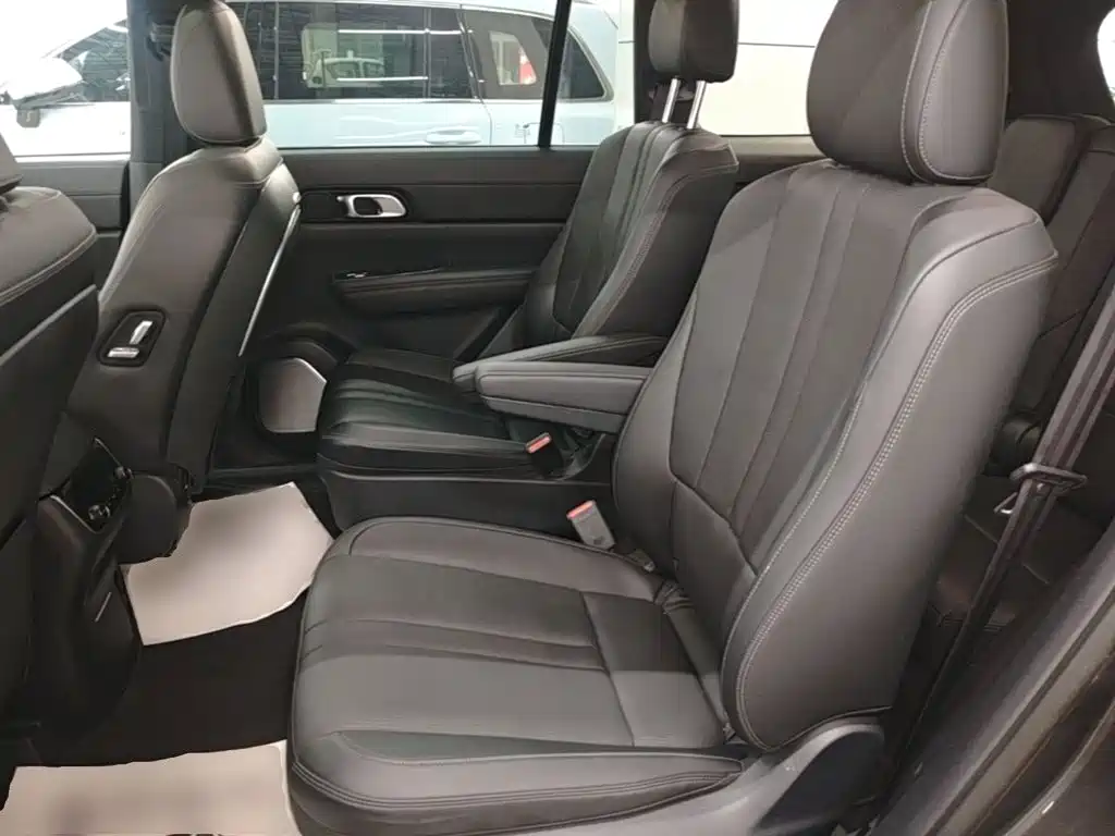 Li Auto Li ONE — миниатюра 17