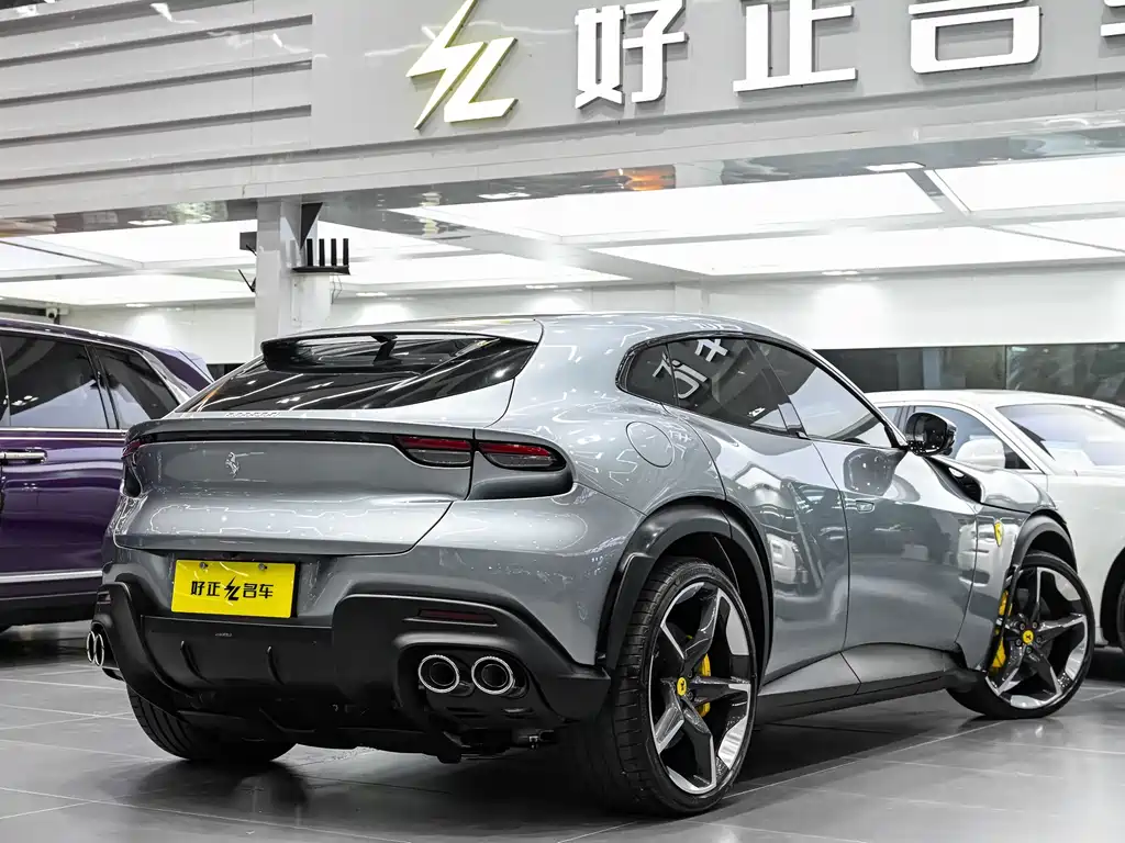 Ferrari Purosangue 2023 6.5L V12