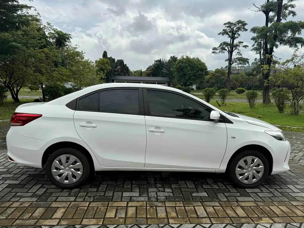 Toyota Vios 1.5L CVT Innovation Edition, фото 18