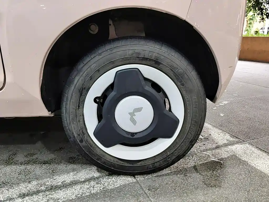 Wuling MINIEV — миниатюра 16