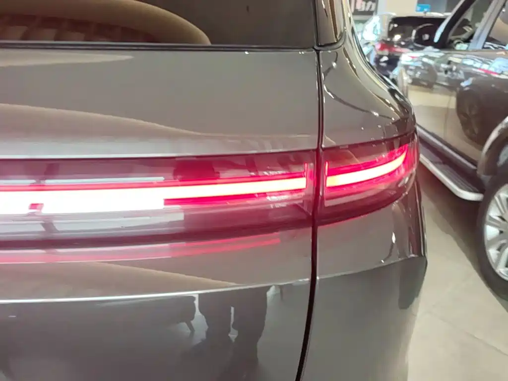 Li Auto Li L9 — миниатюра 8