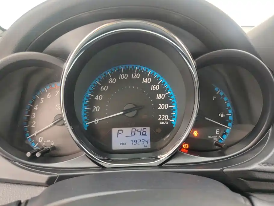 Toyota Yaris L — миниатюра 14