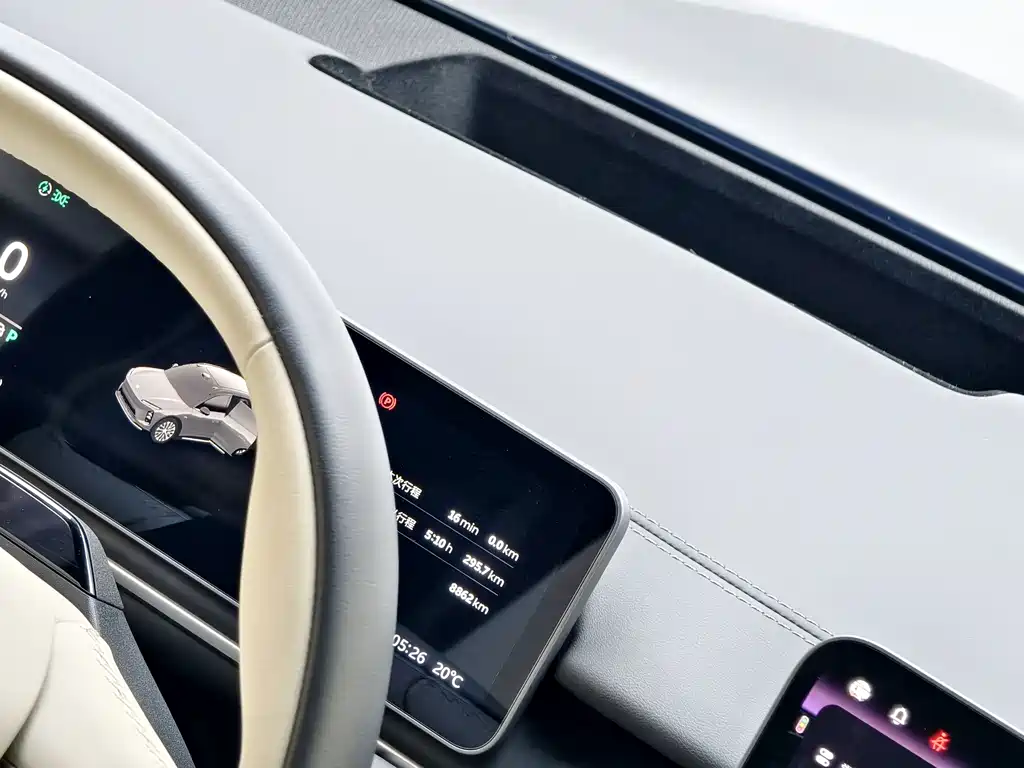 NIO ES6 — миниатюра 11