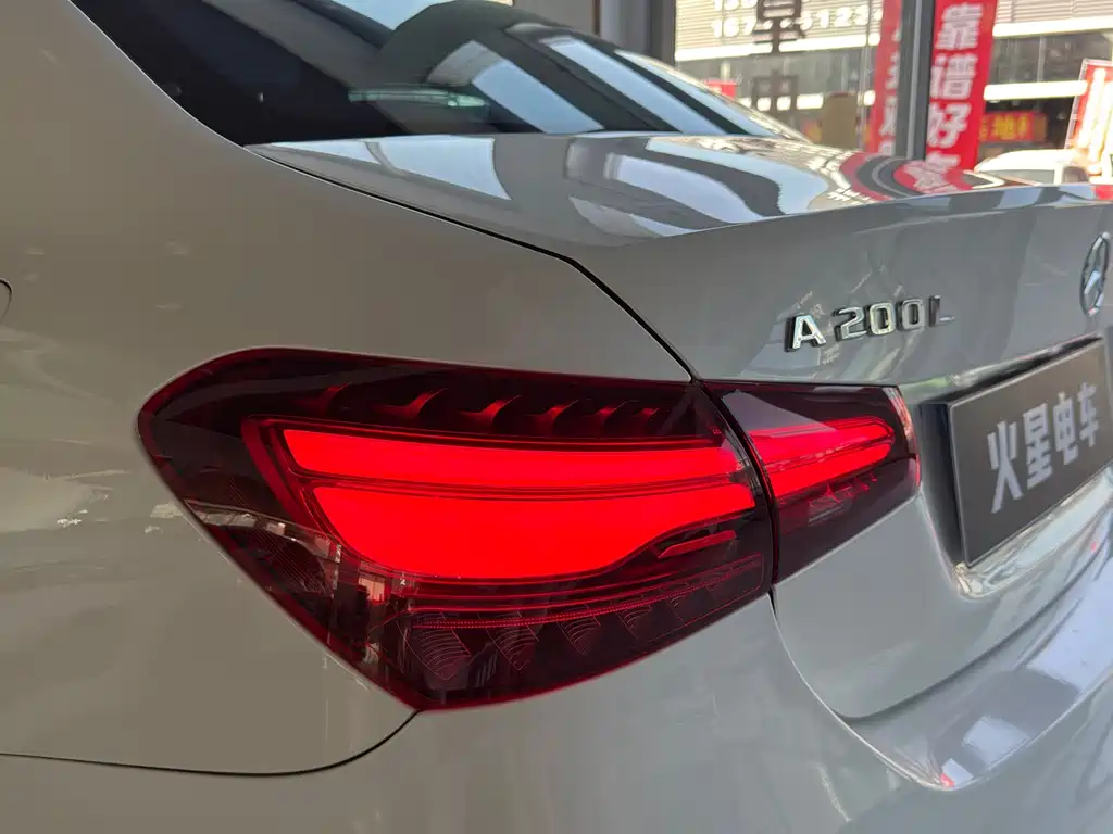 Mercedes-Benz A-Class — миниатюра 14