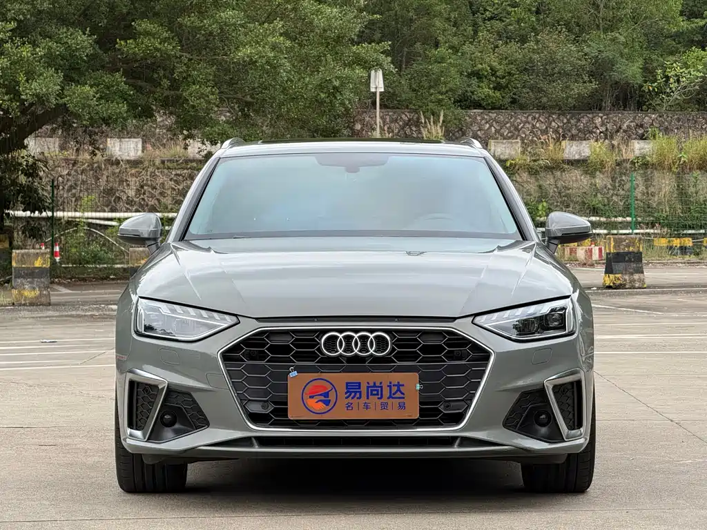 Купить Audi A4 (Import)