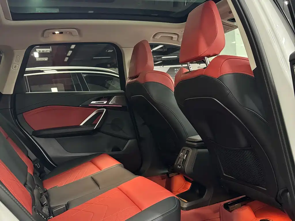 BMW X1 — миниатюра 14