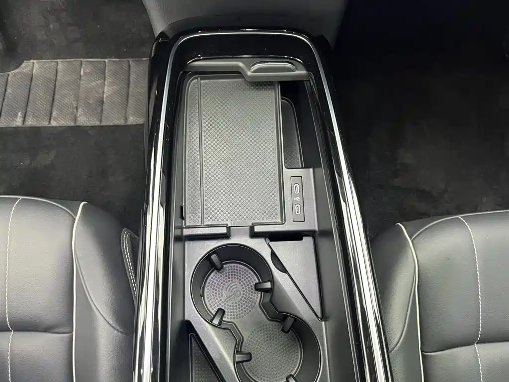 Volkswagen ID.4 X — миниатюра 13