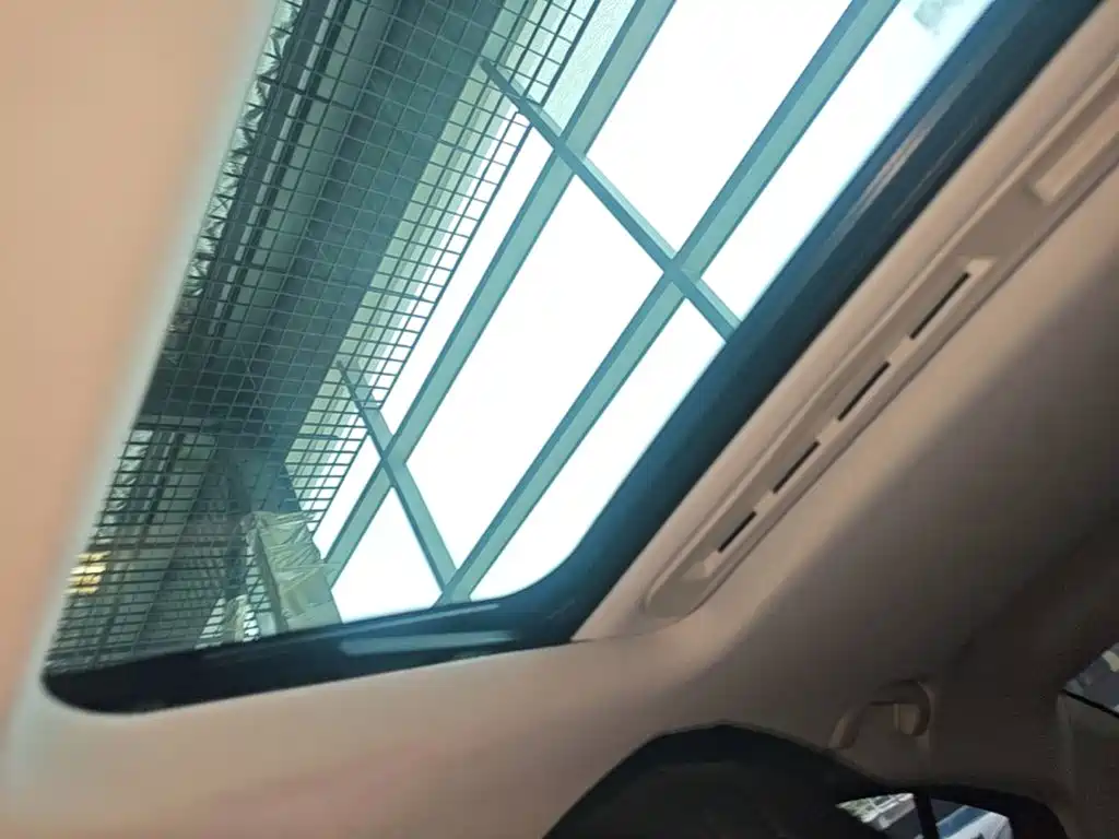 Roewe i5 — миниатюра 18