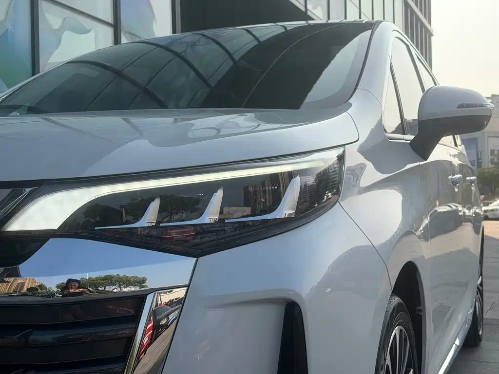 GAC Motor Trumpchi M6 — миниатюра 5