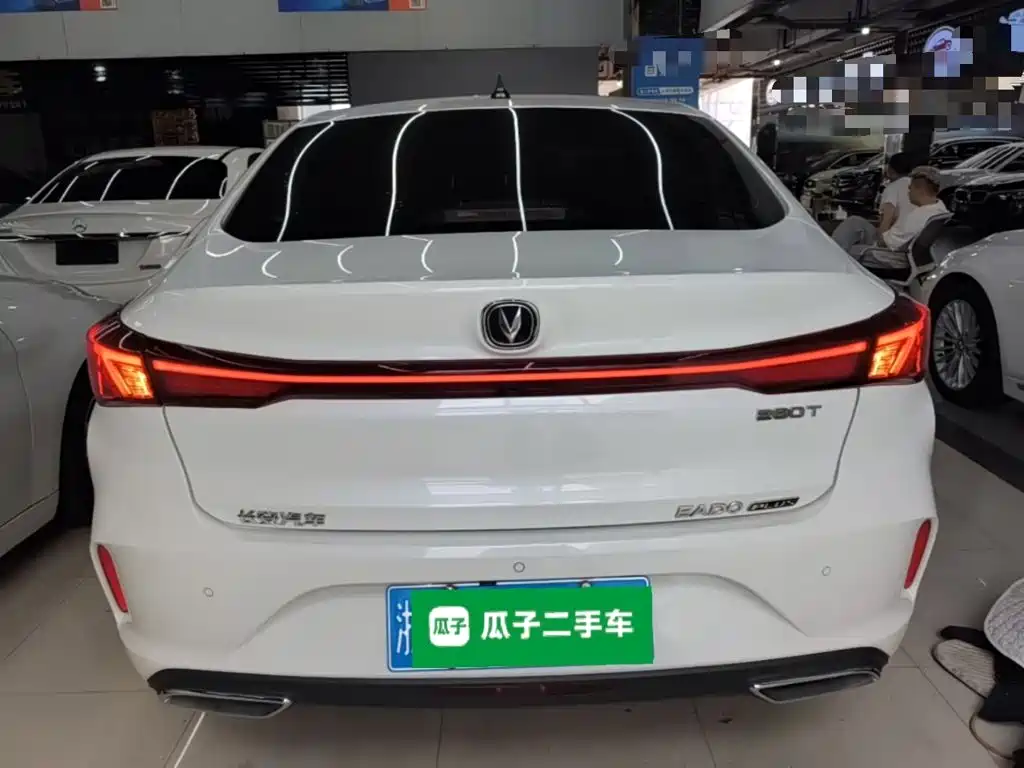 Changan Eado — миниатюра 6
