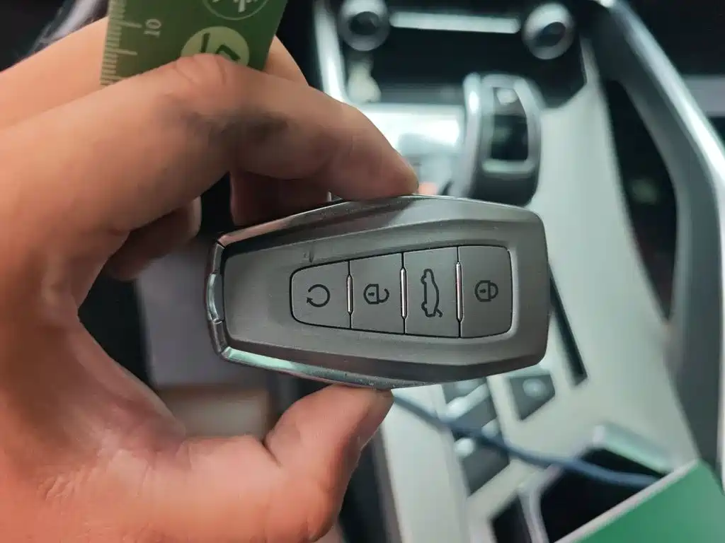 Geely Binyue — миниатюра 9