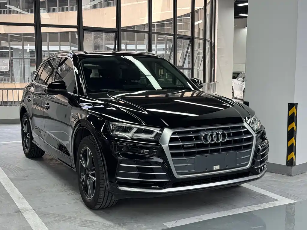 Audi Q5L 2020 40 TFSI Fashion