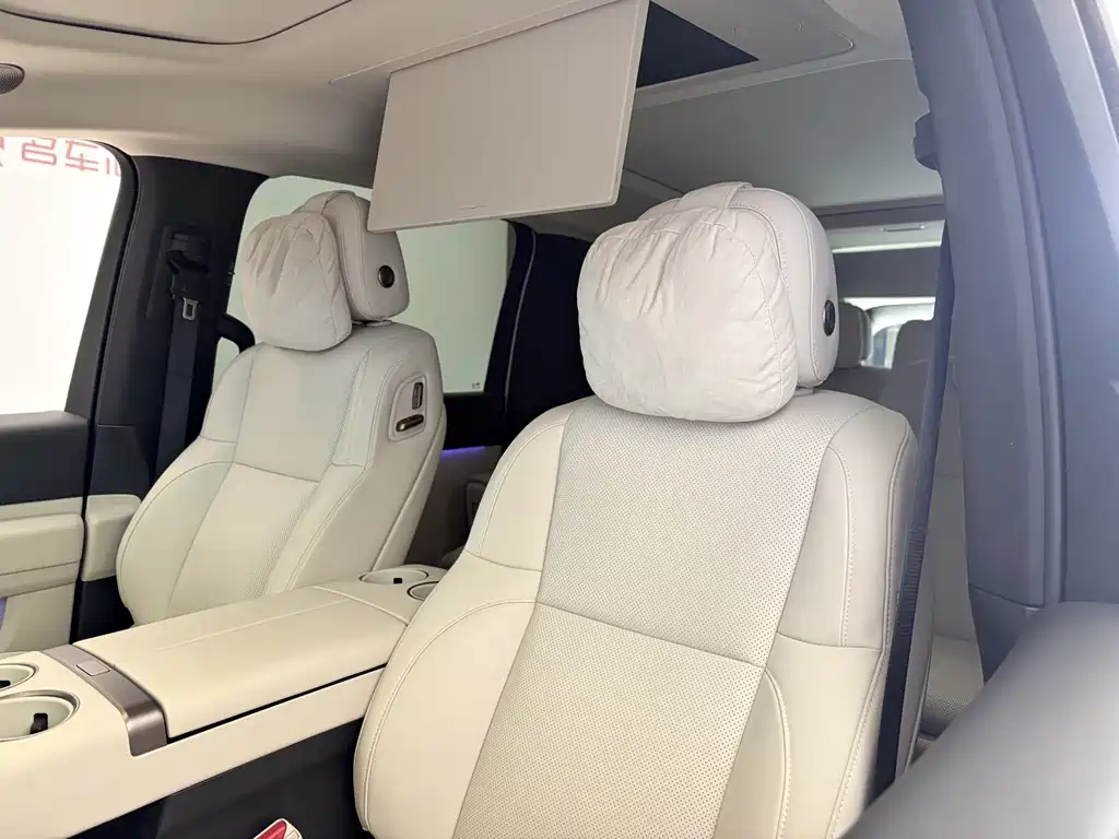 Li Auto Li MEGA — миниатюра 10