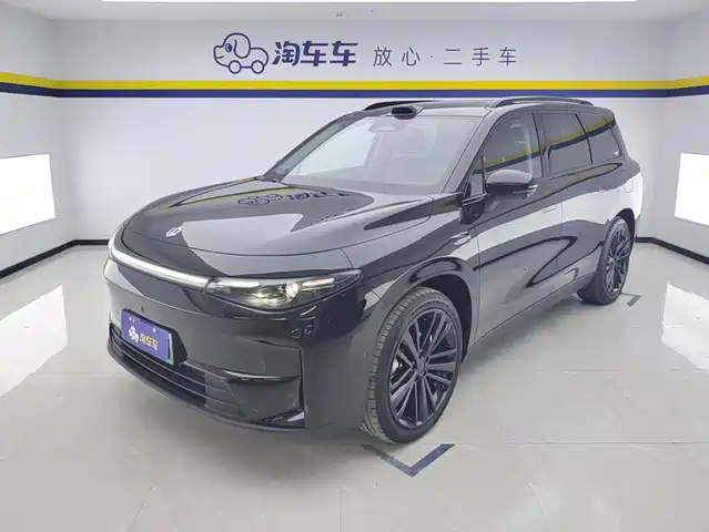 2025 Leapmotor C16
