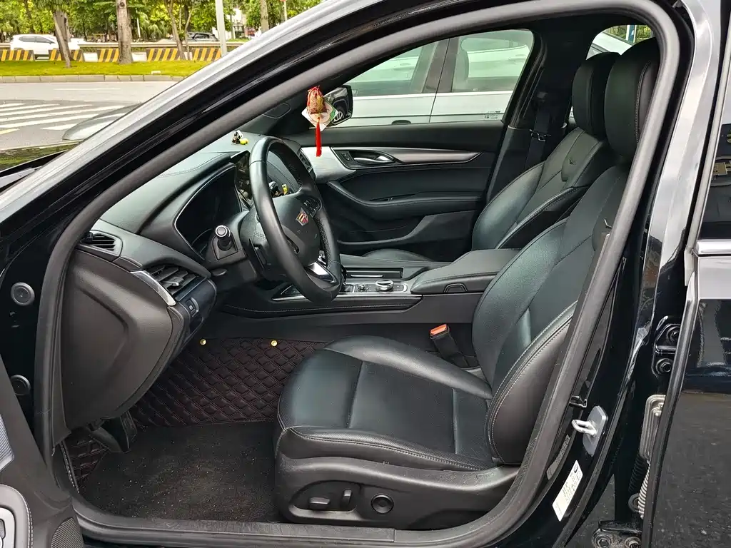 Cadillac CT5 2023 28T Luxury （ Standard ）