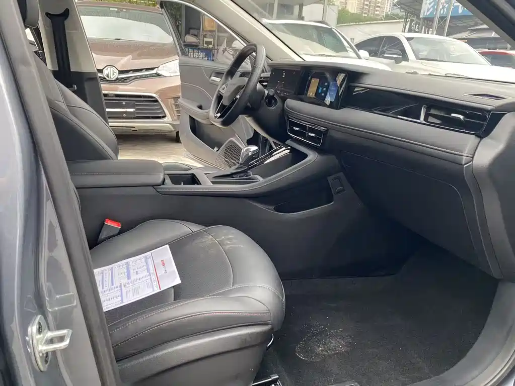 Roewe i5 — миниатюра 9