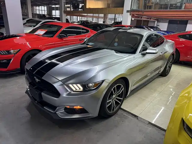 FORD MUSTANG 2017
