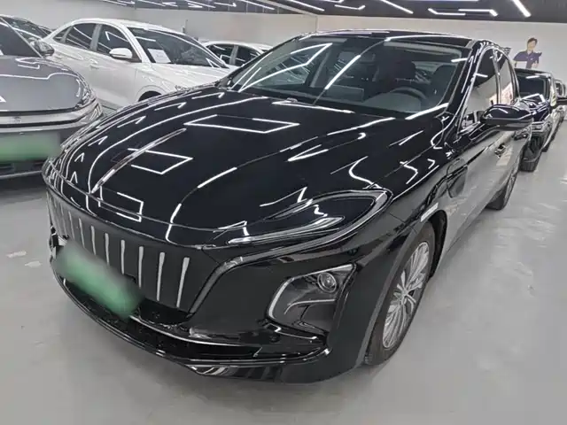 2024 Hongqi E-QM5