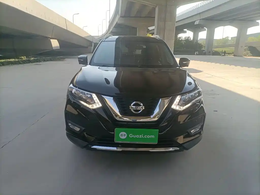 Nissan X-Trail — миниатюра 3
