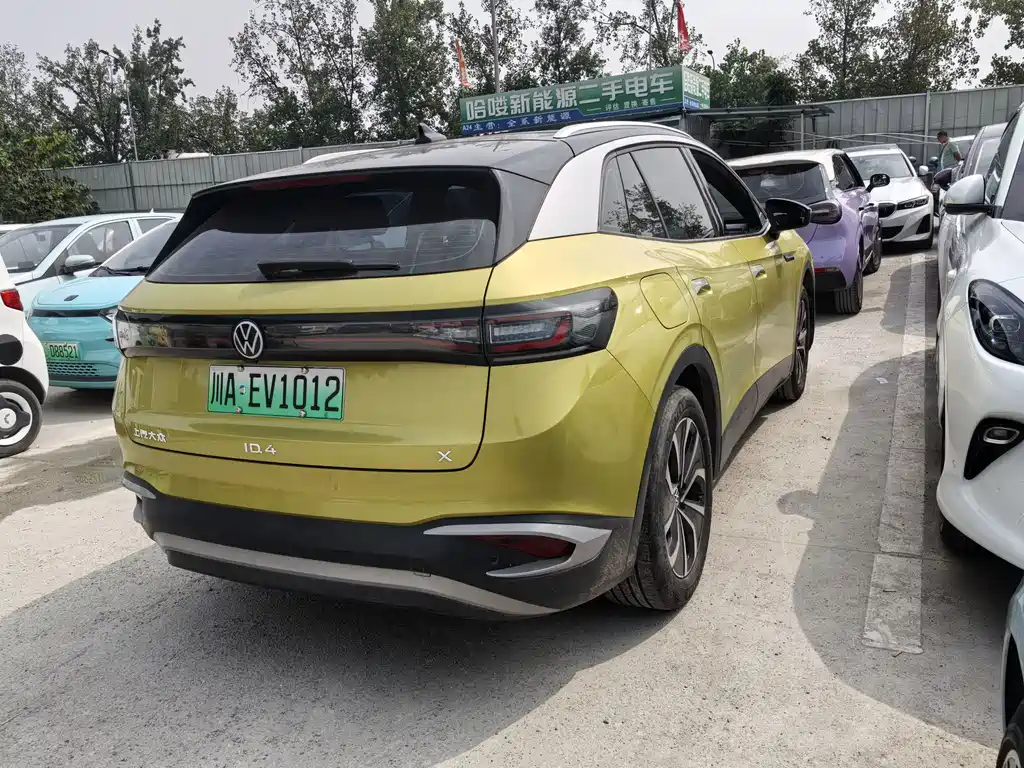 Volkswagen ID.4 X — миниатюра 4