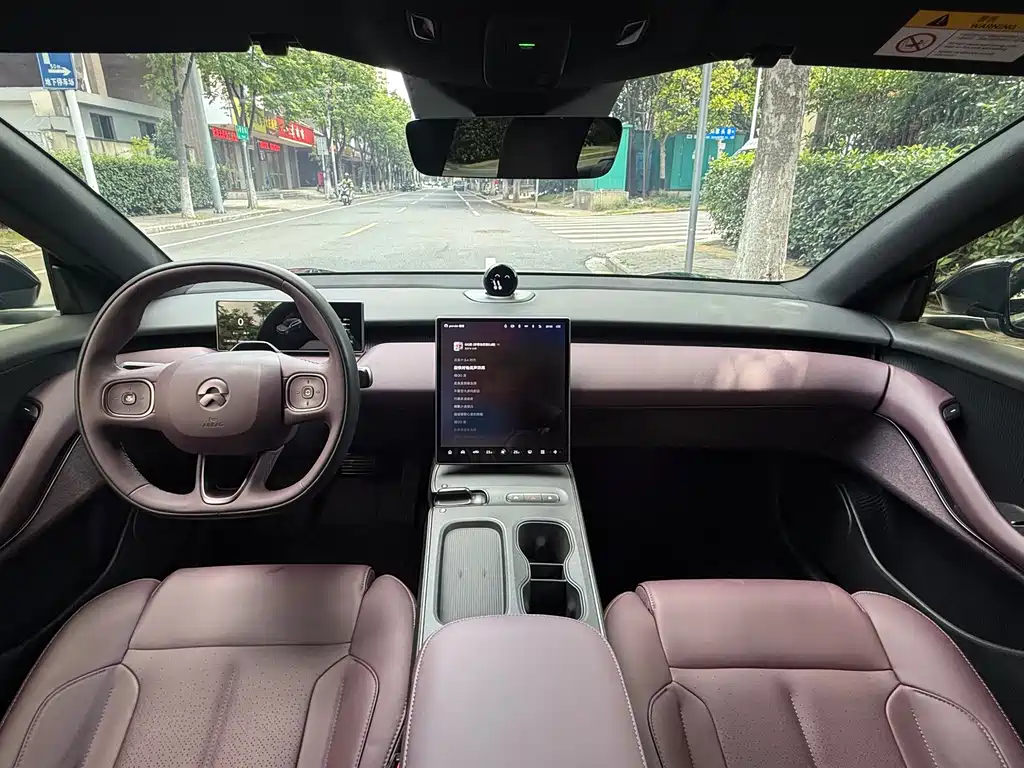 NIO ET5T 2025 75kWh Touring