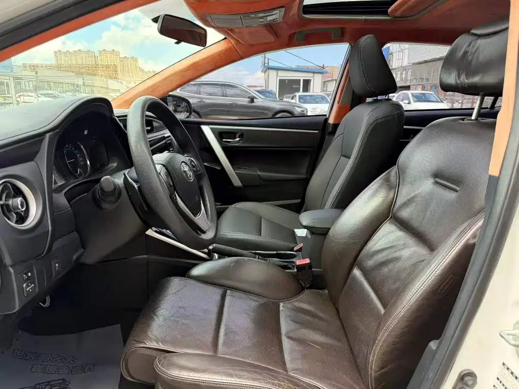 Toyota Corolla — миниатюра 7