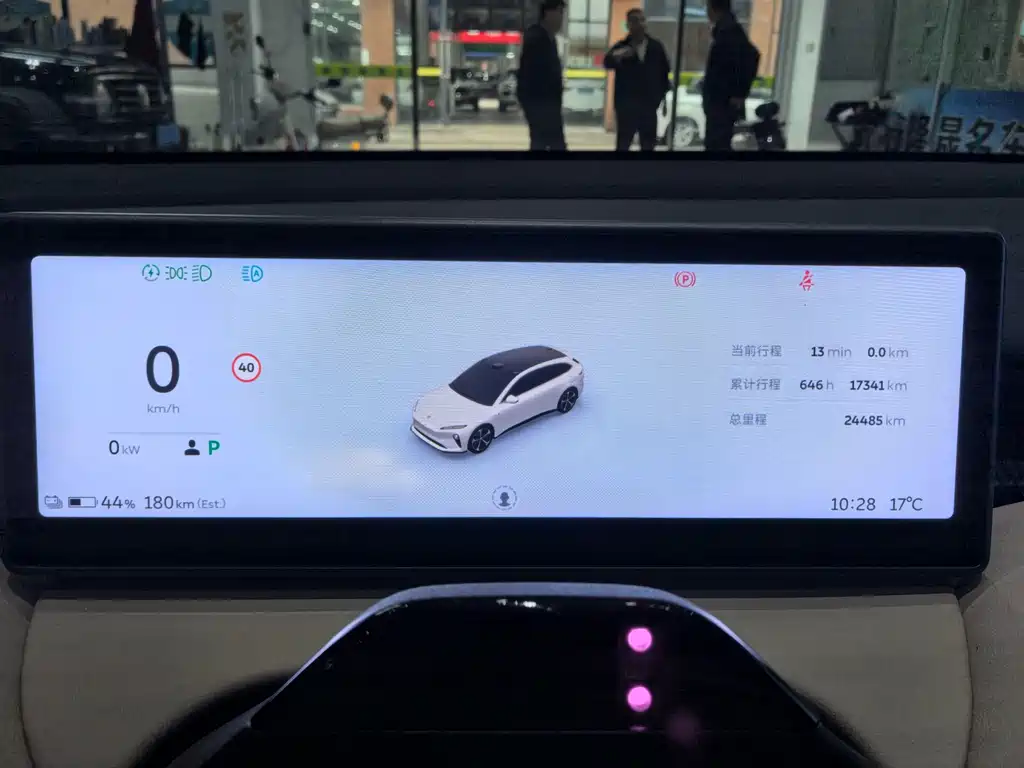NIO ET5T — миниатюра 9