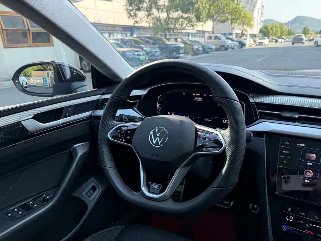 Volkswagen CC — миниатюра 12