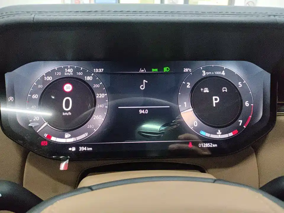 Land Rover Range Rover — миниатюра 4