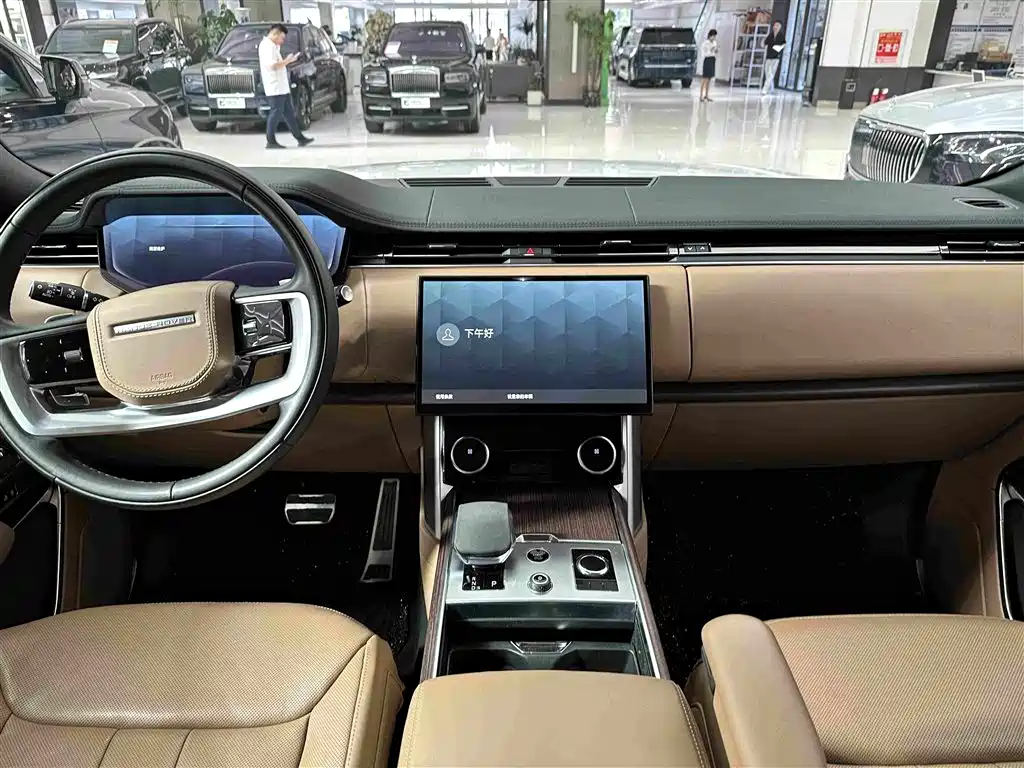 Land Rover Range Rover — миниатюра 18