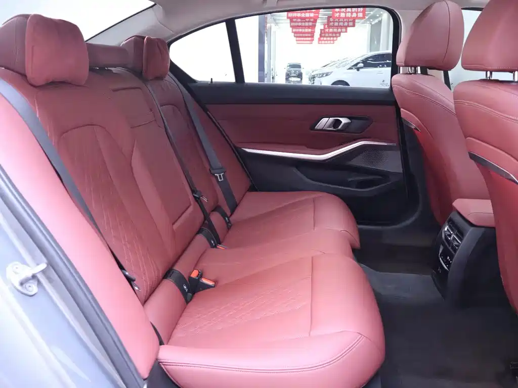 BMW 3 Series — миниатюра 22