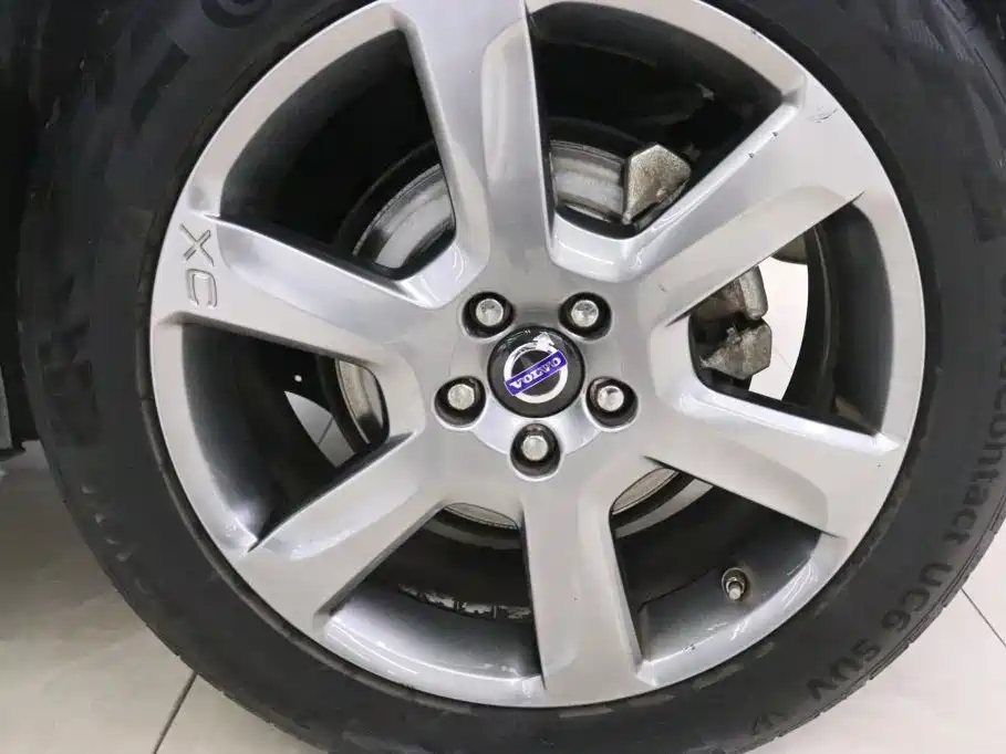 Volvo XC60 (Import) — миниатюра 16