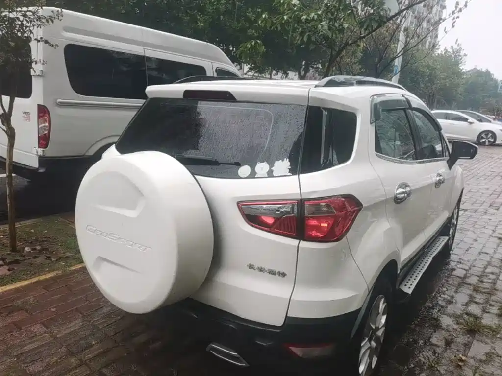 Ford Ecosport — миниатюра 7