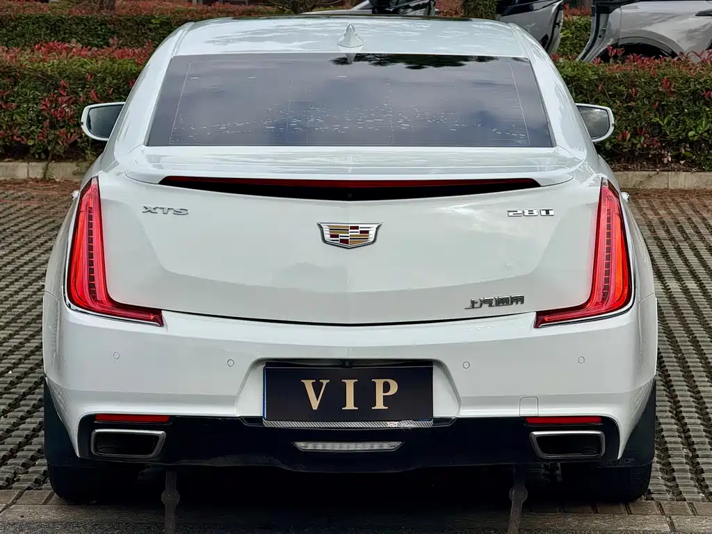 Cadillac XTS — миниатюра 17