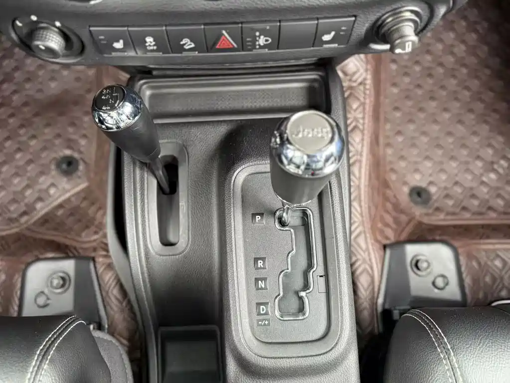 Jeep Wrangler — миниатюра 15