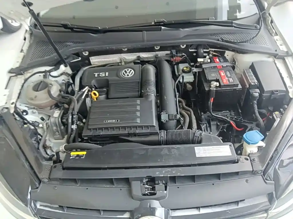 Volkswagen Golf — миниатюра 20