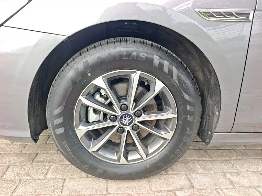 BYD Qin PLUS — миниатюра 23