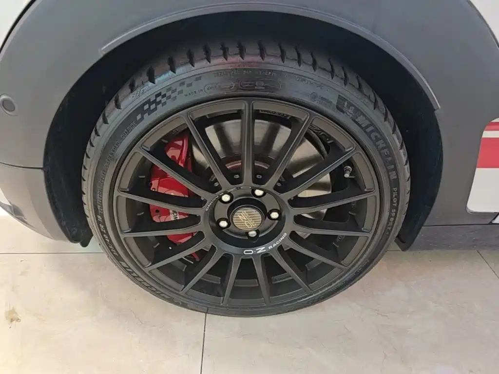 MINI Mini JCW Clubman — миниатюра 23