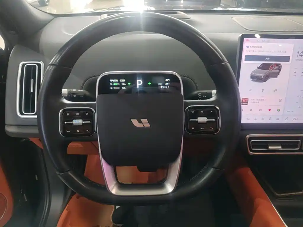 Li Auto Li L8 — миниатюра 11