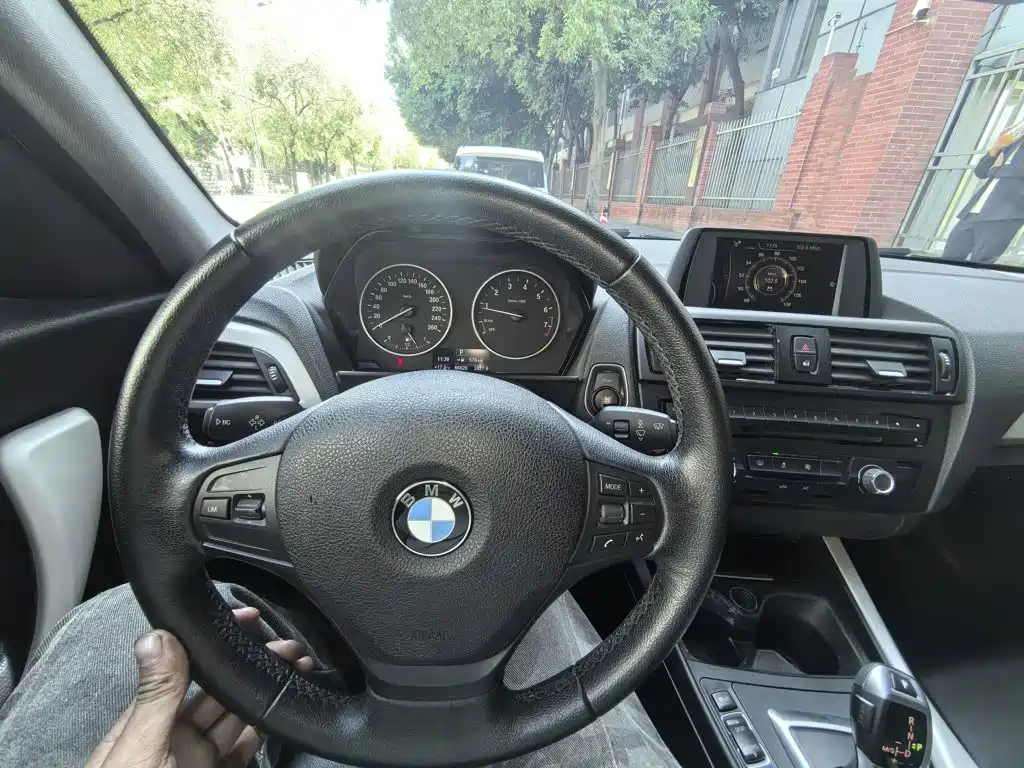BMW 1 Series (Import) — миниатюра 11