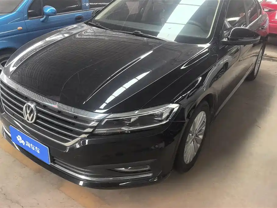 Купить Volkswagen Lavida