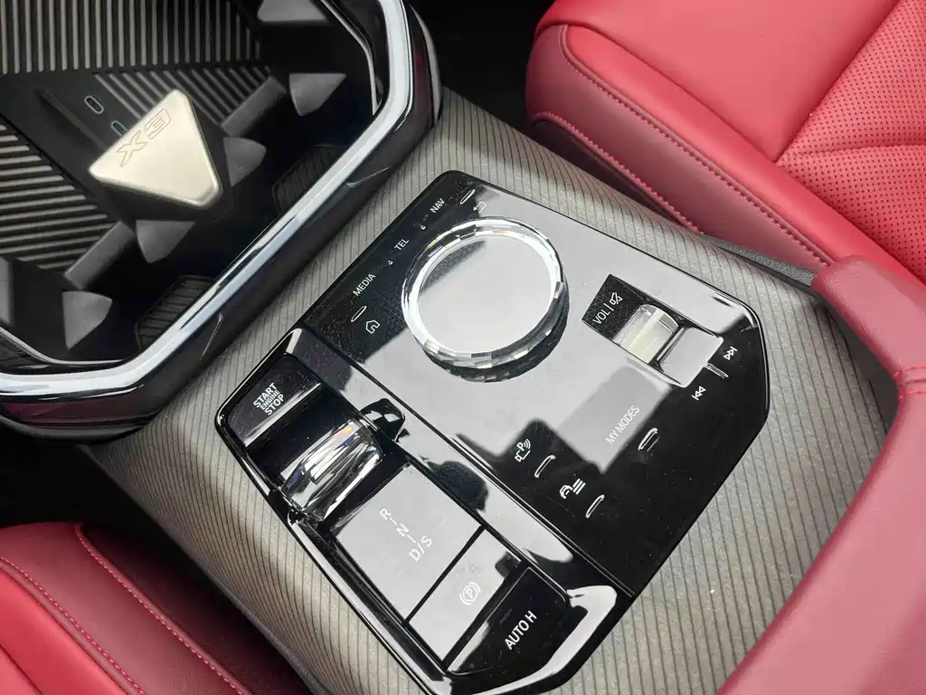 BMW X3 — миниатюра 6