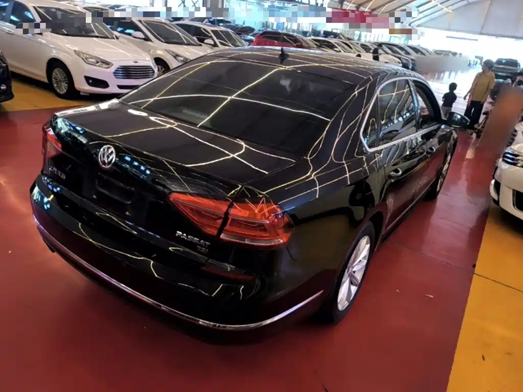Volkswagen Passat — миниатюра 7