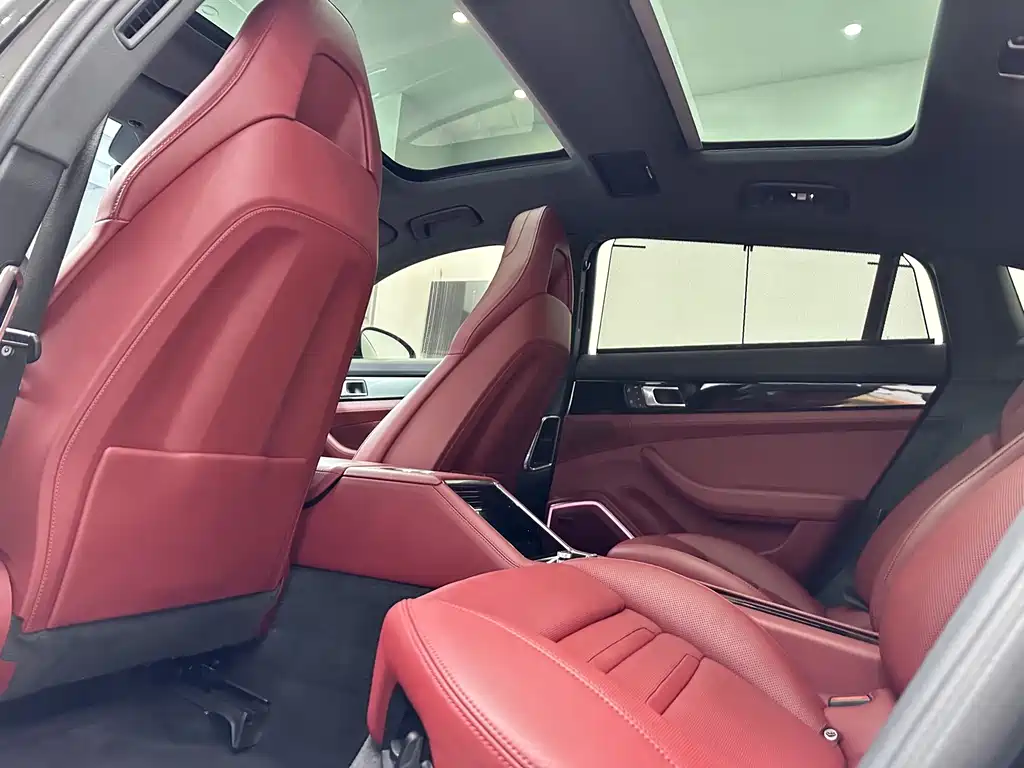Porsche Panamera — миниатюра 12