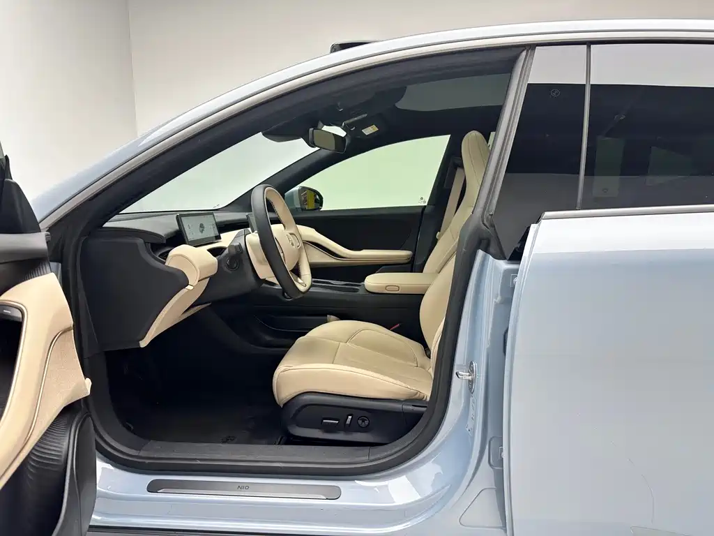 NIO ET5 — миниатюра 7