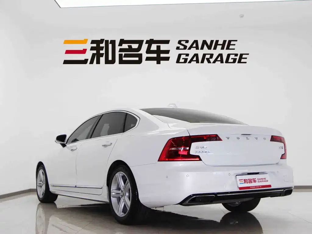 Volvo S90 — миниатюра 7