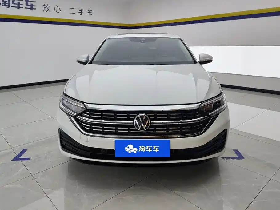 Volkswagen Sagitar — миниатюра 2
